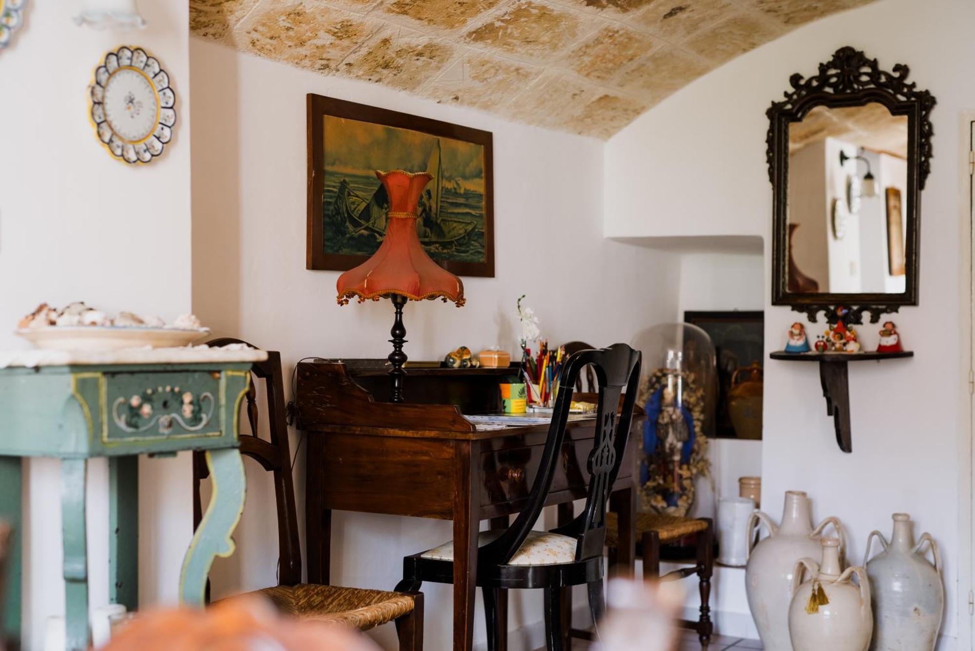 Dimora Nel Cuore Del Centro Storico Di Monopoli Bagian luar foto